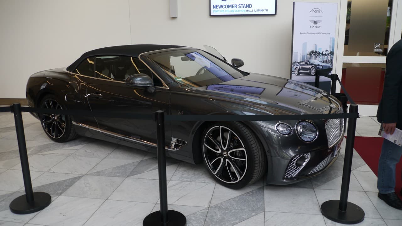 Bentley Coupe mmit NAIM Anlage