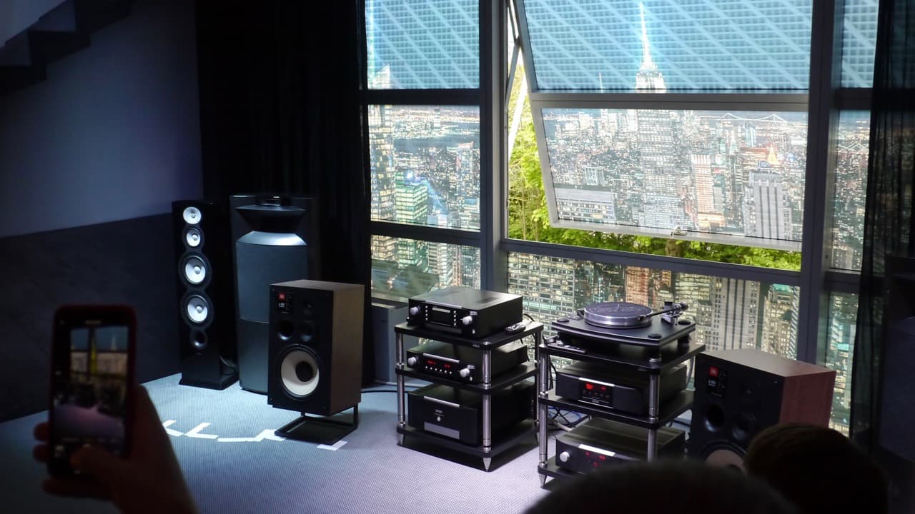JBL und Mark Levinson vereint im Hörraum