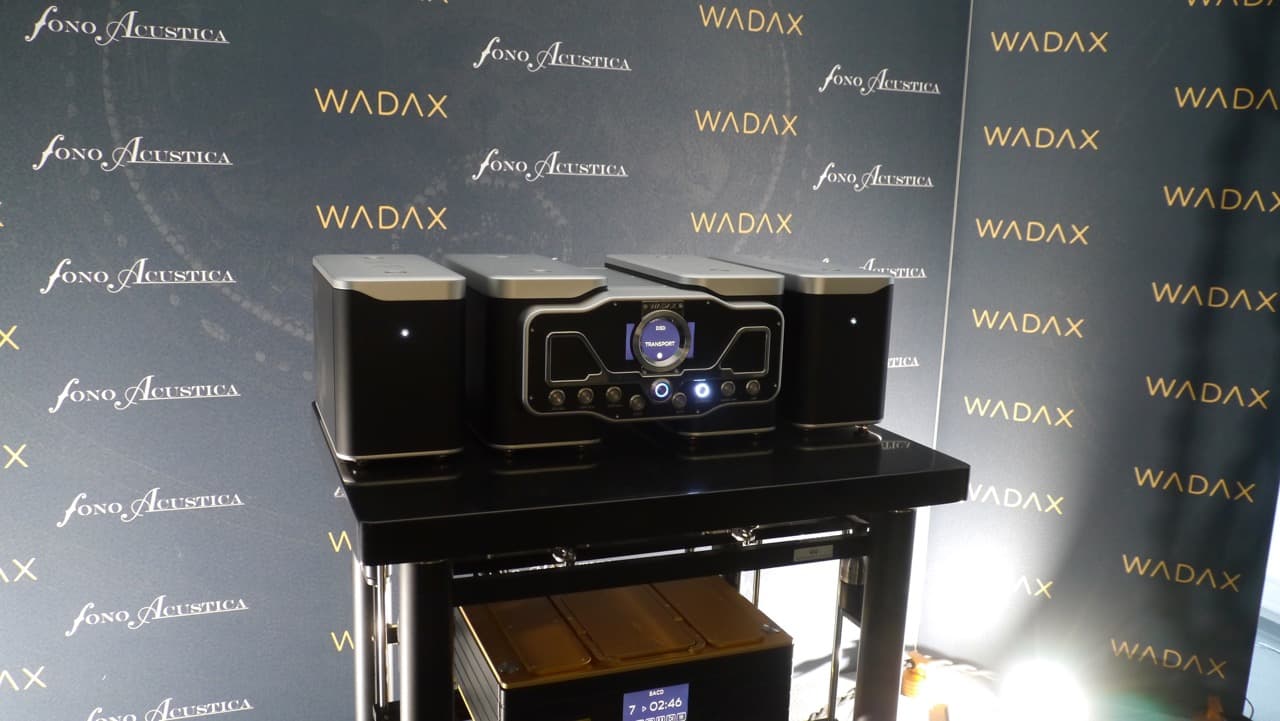 DAC -Riese von WADAX